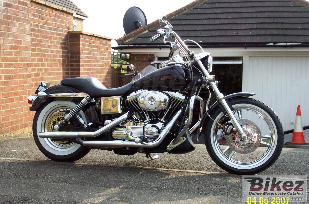 Big  fxdl dyna low rider picture and wallpaper from Bikez.com